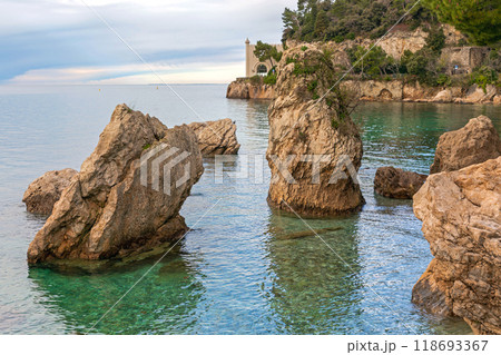 Rocks Adriatic Sea Italy Rocks Adriatic Sea Italy 118693367