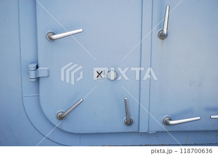 艦船の扉 118700636