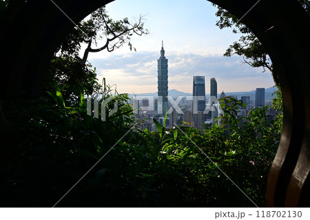 象山から望む台北101の眺望 象山から望む台北101の眺望 118702130