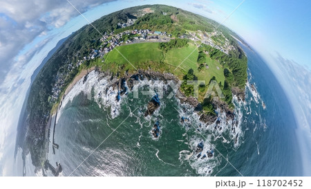 空撮「青森県」種差海岸を360度撮影・全天球 空撮「青森県」種差海岸を360度撮影・全天球 118702452