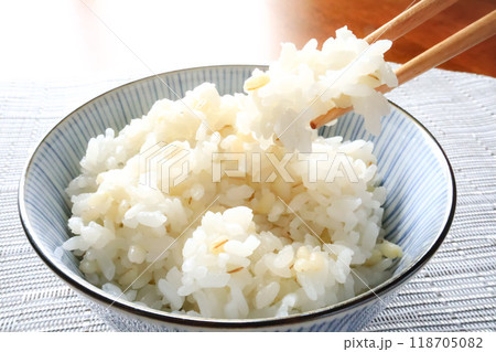 もち麦ご飯 もち麦ご飯 118705082