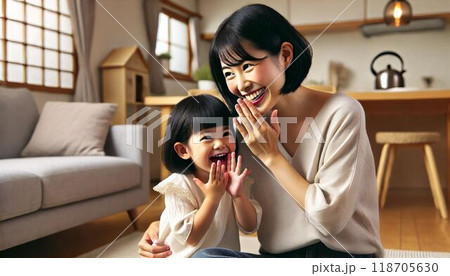 親子 内緒話 母 娘 子ども 118705630