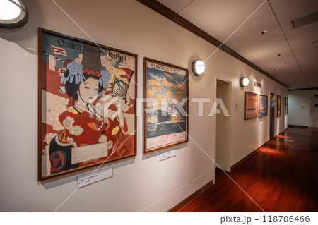 エル・マールまいづる内のレトロポスター展示(京都府舞鶴市千歳) 118706466