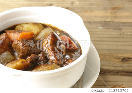 野菜とお肉がゴロゴロビーフシチュー 野菜とお肉がゴロゴロビーフシチュー 118713702