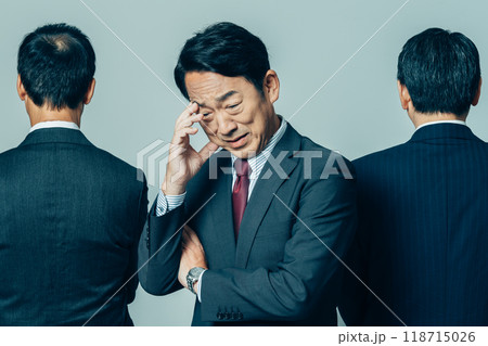 エグゼクティブなビジネスマン 118715026