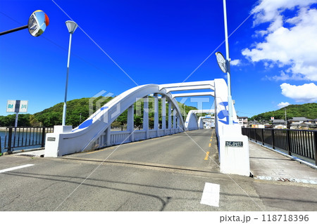 【香川県】琴弾公園の近くにある（三架橋） 118718396