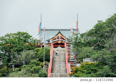 ＜犬山市＞成田山大聖寺　本堂へ続く階段 118721000