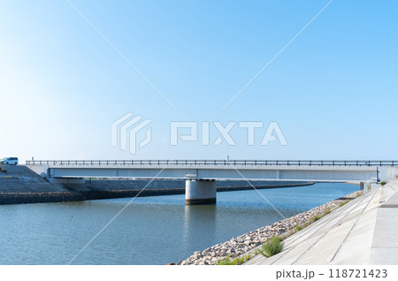 新しい橋 新しい橋 118721423