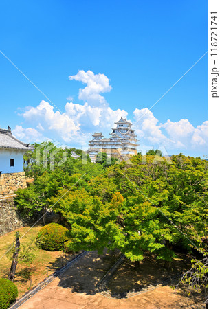《兵庫県》姫路城　西の丸長局（百間廊下）から見る天守閣 118721741