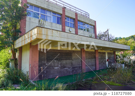 歌志内市立神威小学校（廃校） 118727080