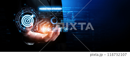 Identifying Customer Target Groups for Effective Marketing EIDE 118732107