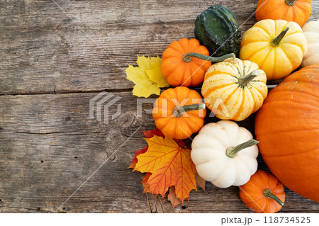 Halloween scene on orange background 118734525