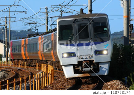 【JR四国】8000系 特急「しおかぜ」（瀬戸大橋線：久々原〜早島） 118738174