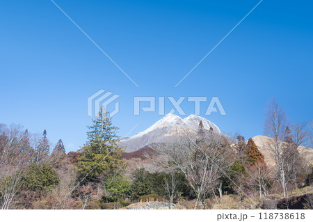 冬の由布岳 118738618