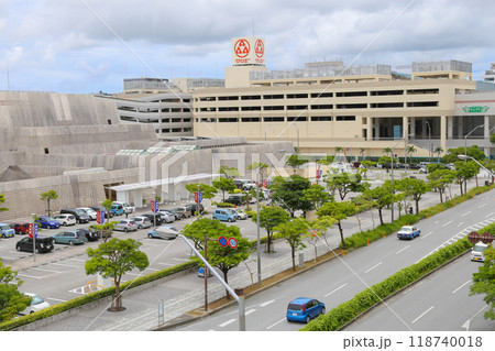 那覇市おもろまちの風景 118740018