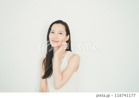 30代女性のスキンケア 118741177