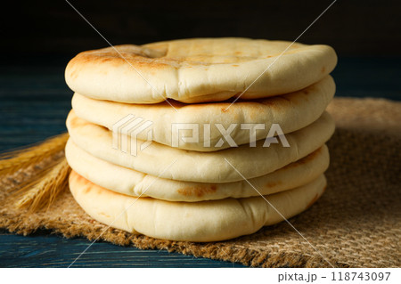 Tasty bakery food concept - delicious Pita, food for making in home 118743097