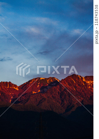 朝開けのモルゲンロート 中央アルプス赤椰岳 朝開けのモルゲンロート 中央アルプス赤椰岳 118743538