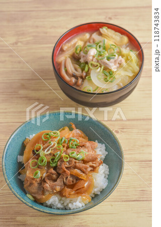 豚の生姜焼き丼 118743834