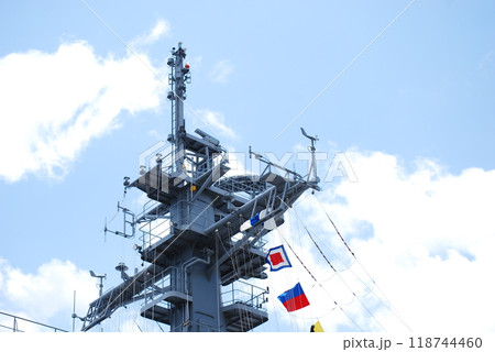 自衛艦の艦橋 自衛艦の艦橋 118744460