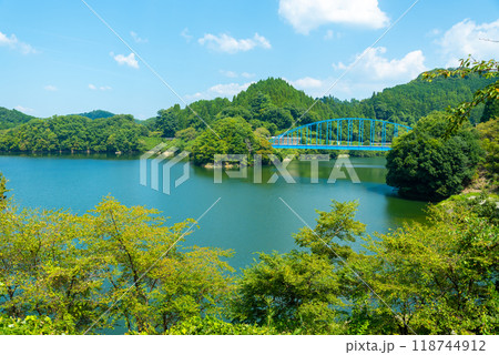 秋の青蓮寺湖 秋の青蓮寺湖 118744912