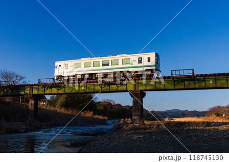 静岡県掛川市本郷　天竜浜名湖鉄道と沿線の風景 118745130