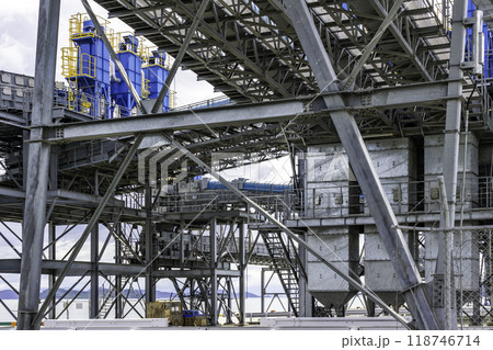 玉島ハーバーアイランド　全農サイロ　搬入コンベアー　岡山県倉敷市 118746714