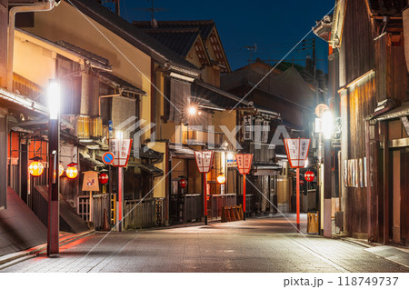 京都 夜の花見小路 ※公道撮影 京都 夜の花見小路 ※公道撮影 118749737