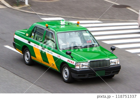 タクシー 118751337