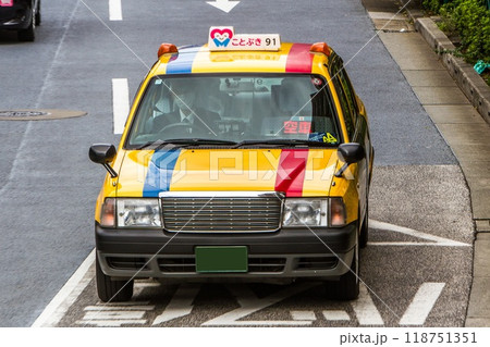 タクシー 118751351