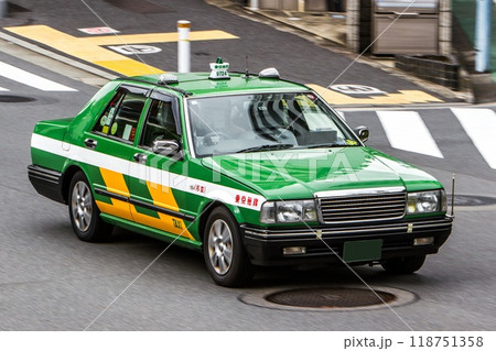 タクシー 118751358