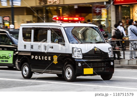 警視庁パトカー 軽自動車 警視庁パトカー 軽自動車 118751579