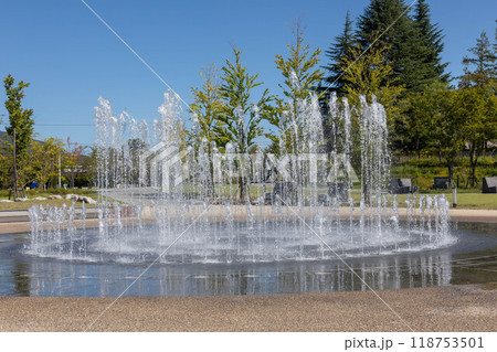 長野市城山公園の噴水 118753501