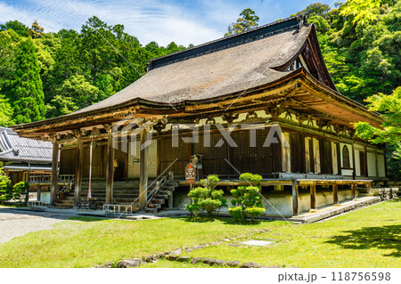 滋賀県犬上郡甲良町　西明寺（湖東三山）　本堂（国宝） 118756598