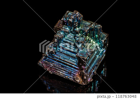 Macro of the stone bismuth mineral on a black background 118763048