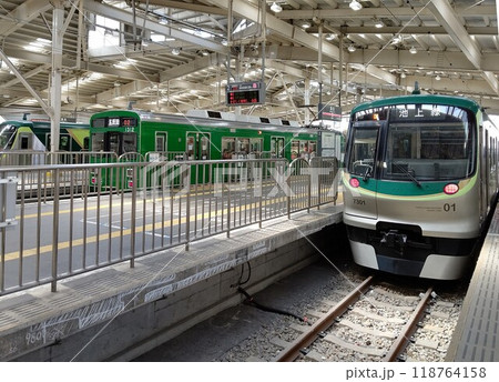 蒲田駅　かまた　東京都大田区2社　東日本旅客鉄道　京浜東北線 JK 17 ・　東急電鉄 池上線I 118764158
