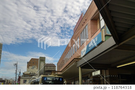 南林間駅　みなみりんかん　神奈川県大和市南林間　　小田急電鉄 江ノ島線の駅 OE 03。 118764318