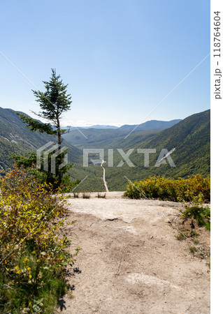 A beautiful view of mountains in White Mountain National Forest. 118764604