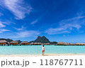 青い海と空 118767711