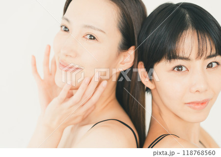 若い女性の自分磨き(美容・外見) 若い女性の自分磨き(美容・外見) 118768560
