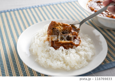 おいしいサバ缶カレーライス 118769833