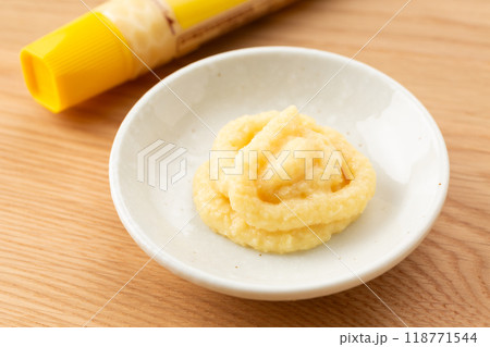 チューブの生姜 118771544