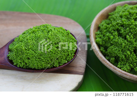 Wolffia globosa or swamp algae, water meal 118771615