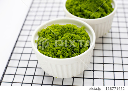 Wolffia globosa or swamp algae, water meal 118771652