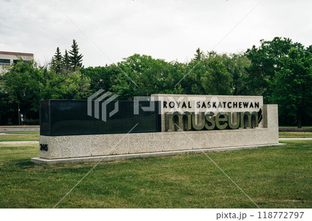 downtown regina, saskatchewan canada - may 2 2024 118772797