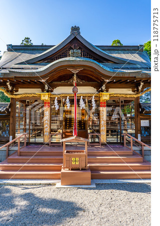 滋賀県近江八幡市安土町常楽寺 沙沙貴神社(近江源氏の氏神) 幣殿 佐々木姓発祥地 滋賀県近江八幡市安土町常楽寺 沙沙貴神社(近江源氏の氏神) 幣殿 佐々木姓発祥地 118775713