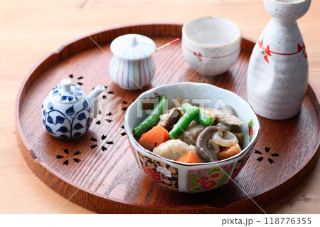 家庭料理の定番 煮物 家庭料理の定番 煮物 118776355