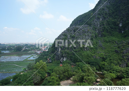 ベトナム ニンビン ムア洞窟 ベトナム ニンビン ムア洞窟 118777620