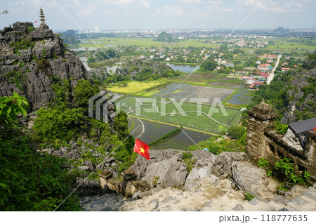 ベトナム ニンビン ムア洞窟 ベトナム ニンビン ムア洞窟 118777635