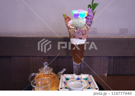 クリーム パフェ クリーム パフェ 118777840